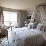 酒店 Lebeaubylivingroom