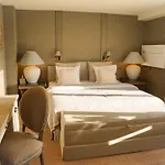 Otel Lebeaubylivingroom 3*