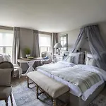 Lebeaubylivingroom 酒店 3*