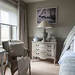Otel Lebeaubylivingroom 3*