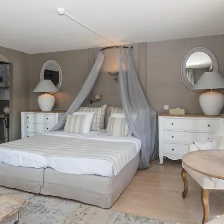 Lebeaubylivingroom 3*