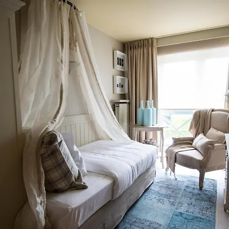 Lebeaubylivingroom Hotel