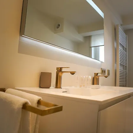 Hotel Lebeaubylivingroom Knokke-Heist