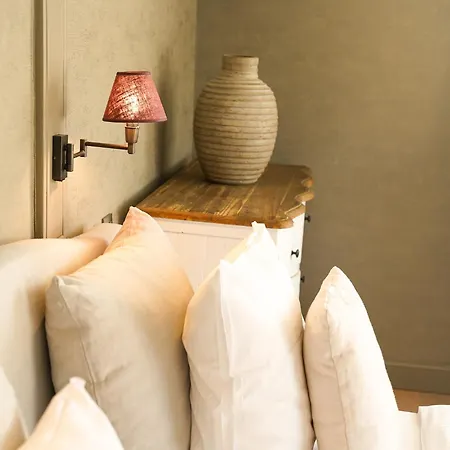 Lebeaubylivingroom 3*
