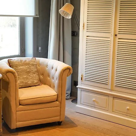 Hotel Lebeaubylivingroom Knokke-Heist