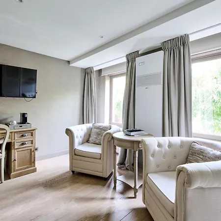 Lebeaubylivingroom Hotel