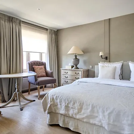 Lebeaubylivingroom Hotel