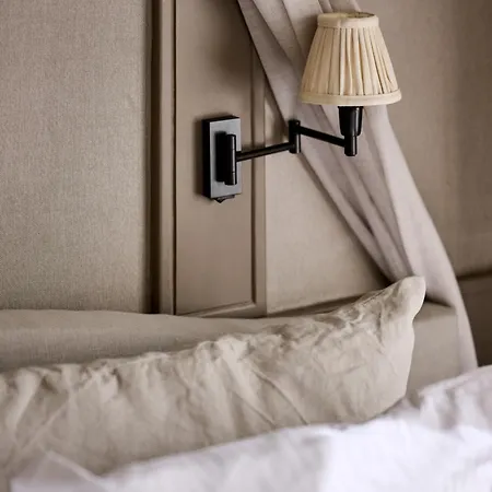 Lebeaubylivingroom Hotel