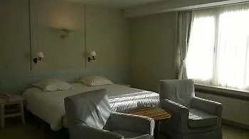 Lebeaubylivingroom
