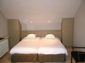 Hotel Lebeaubylivingroom Knokke-Heist