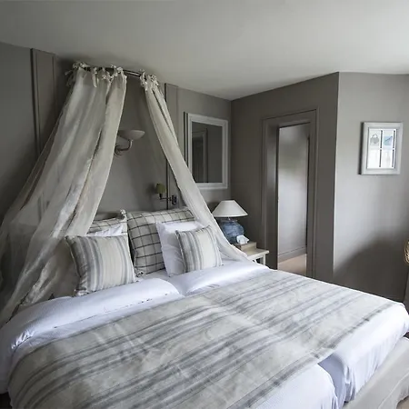 Hotel Lebeaubylivingroom 3*