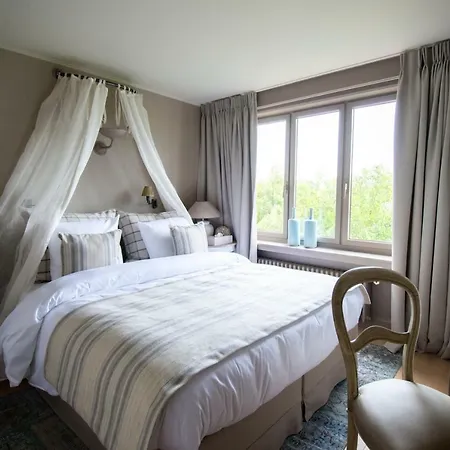 Lebeaubylivingroom 3*