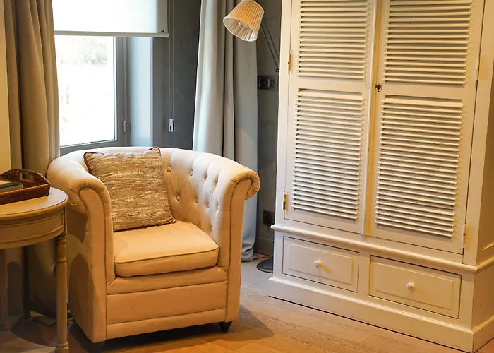 Hotel Lebeaubylivingroom Knokke-Heist