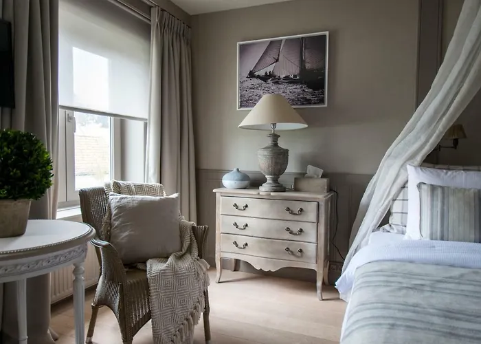 Hotel Lebeaubylivingroom 3*